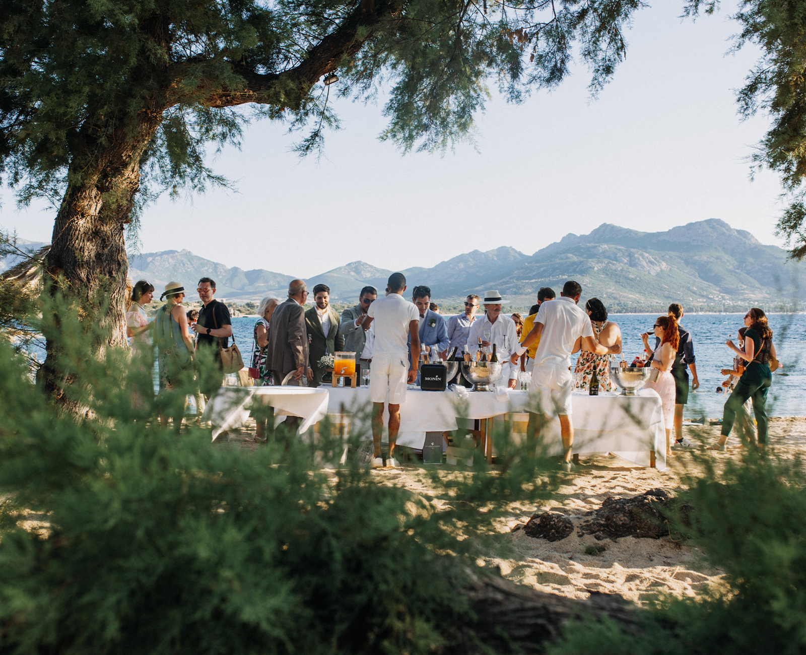 mariage Corse photographe vidéaste photo vidéo drone plage destination engagement Julie Lebailly