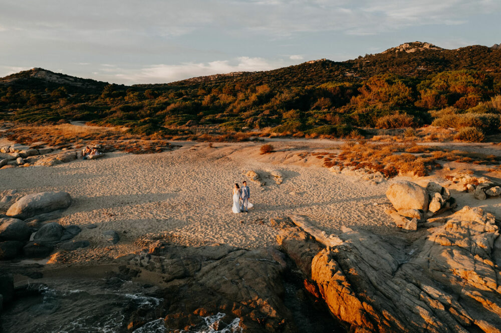 mariage Corse photographe vidéaste photo vidéo drone plage destination engagement Julie Lebailly