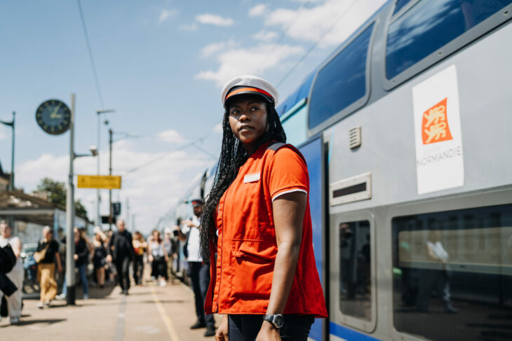shooting photo Maria agent d escale SNCF Normandie